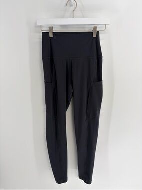 Yunoga Black Leggings with pockets - Medium‎